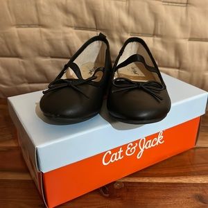 Cat & Jack black faux leather ballet flats. Size 9.